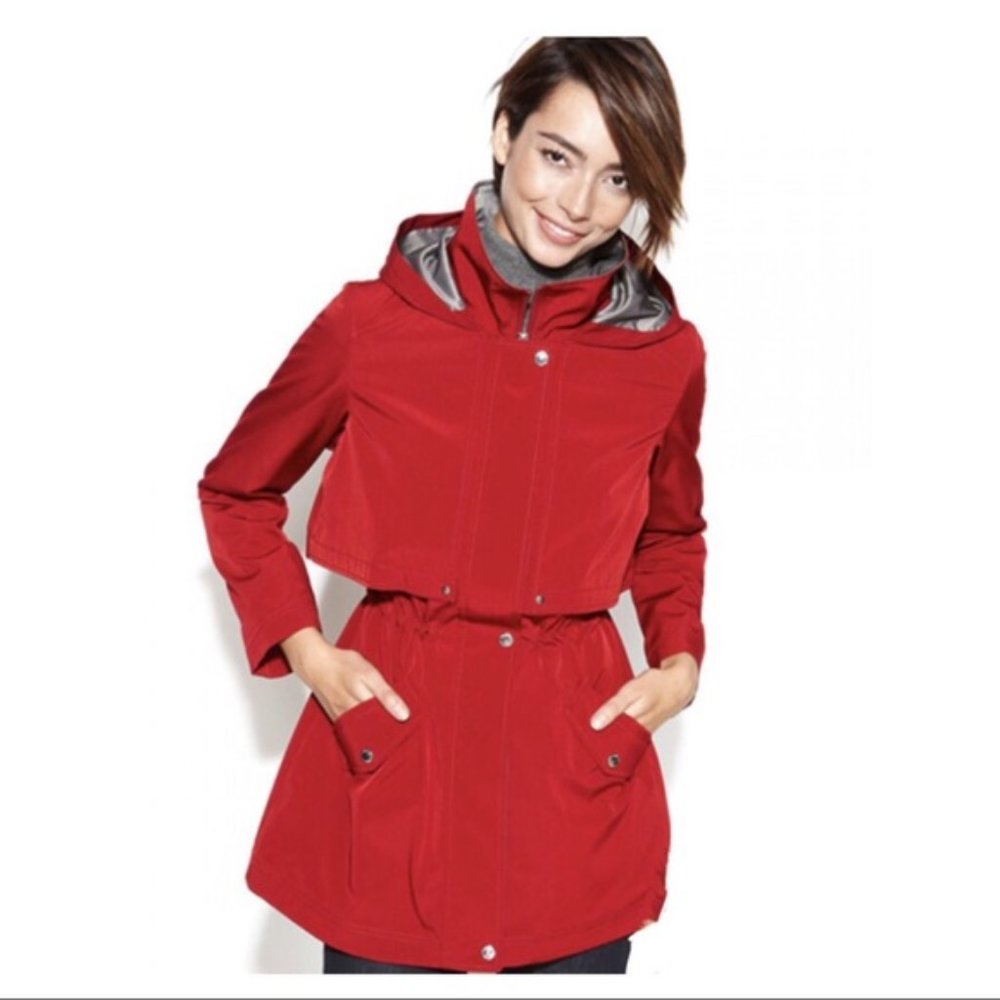 Nautica Raincoat with drawstring waist